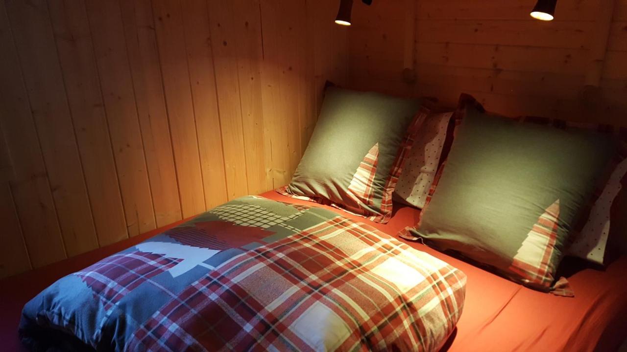 Hotel Ma Roulotte Sous Les Chenes "La Passionnee" Raon-aux-Bois Zewnętrze zdjęcie