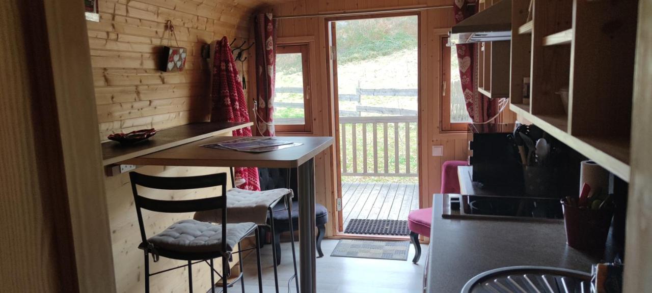 Hotel Ma Roulotte Sous Les Chenes "La Passionnee" Raon-aux-Bois Zewnętrze zdjęcie